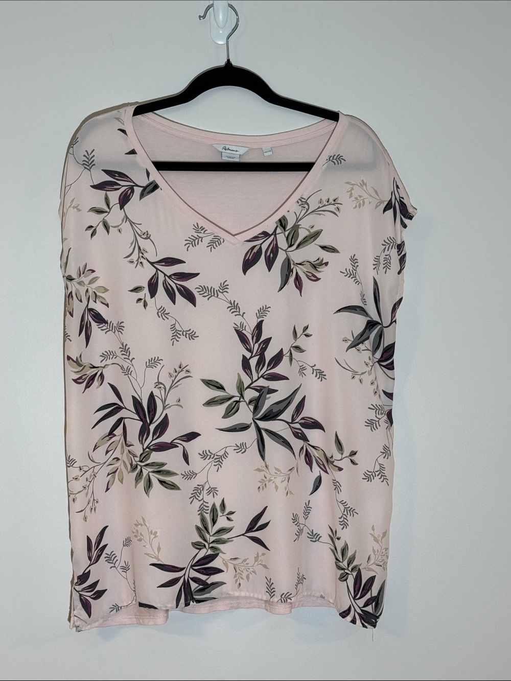 Alfani Light Pink V-Neck Floral Short Sleeve Top